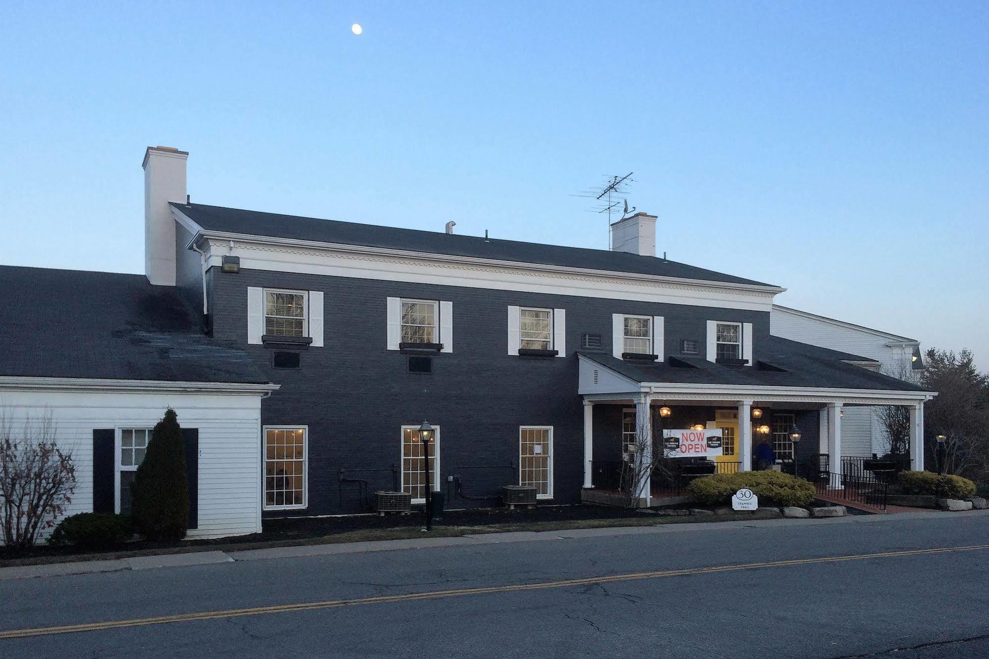 The Aurora Inn Hotel And Event Center Eksteriør bilde
