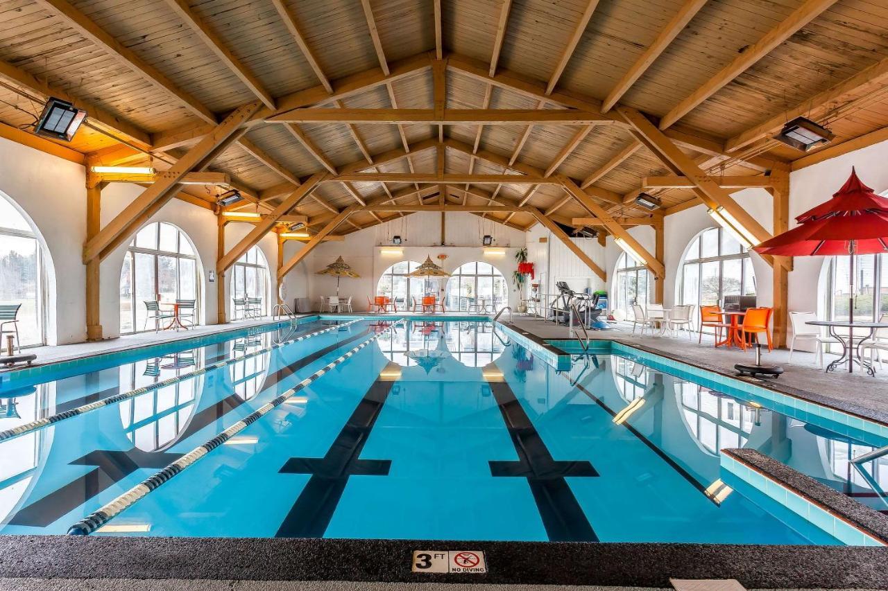 The Aurora Inn Hotel And Event Center Eksteriør bilde